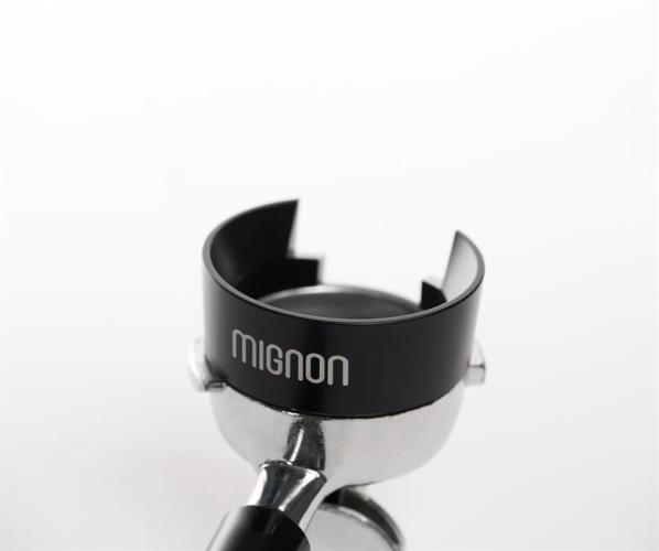 eureka-mignon-pulvertrichter-magnetisch-5068