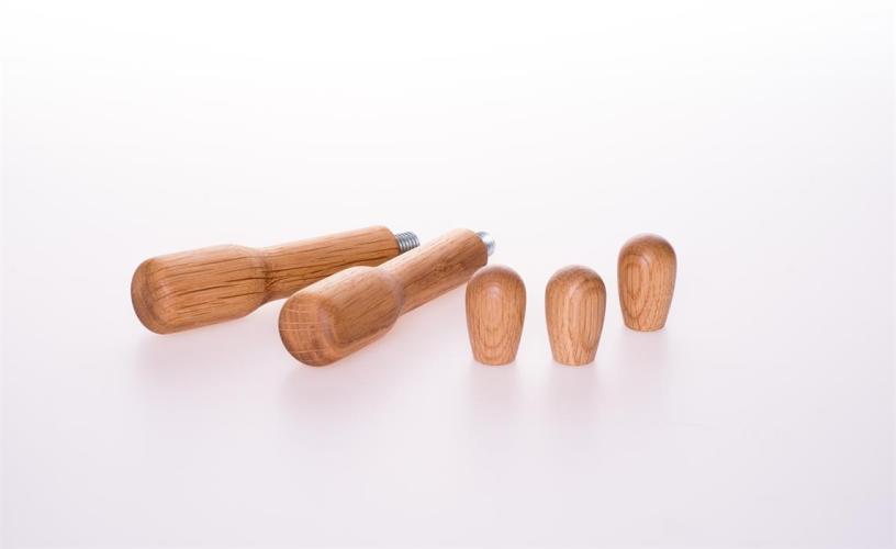 holz-griffset-eiche-natur-swiss-made-5085
