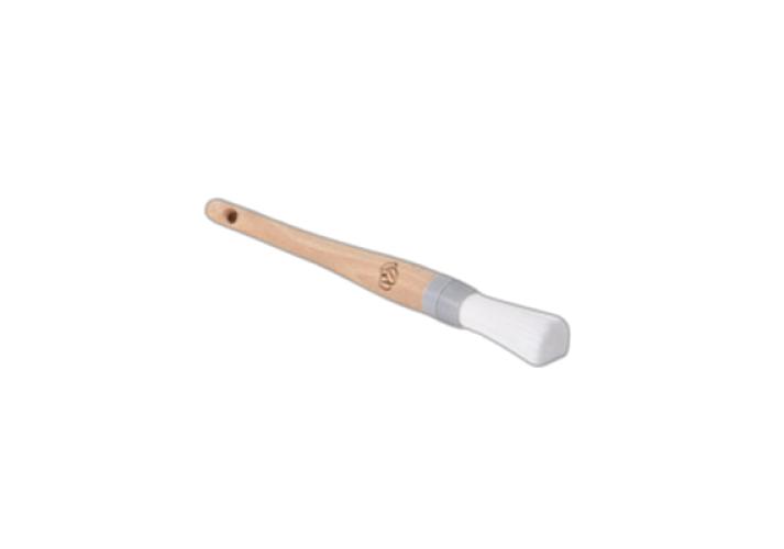 Reinigungspinsel aus Holz