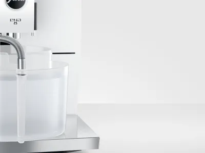 Récipient pour le nettoyage du système de lait