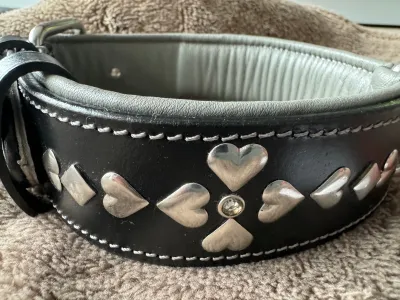 Swiss Design Lederhalsband Black Heart 55cm