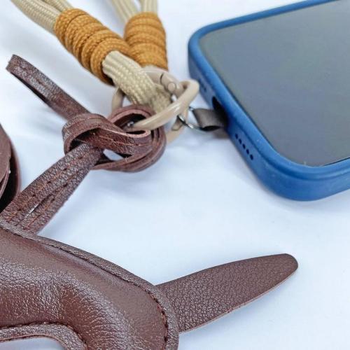 Telefon-/Handtaschenanhänger Dackel 12,5x22,5cm, braun