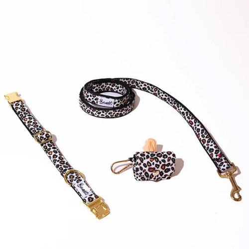 Hundeleine Wild Wild Wouf, 120 x 1.5 cm