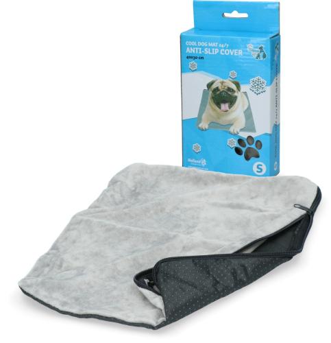 coolpets-dog-mat-247-anti-slip-cover-s-147045