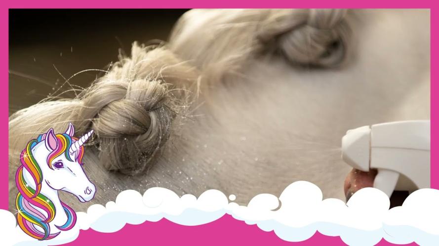 Lucky Horse Unicorn Glitzerspray Grün