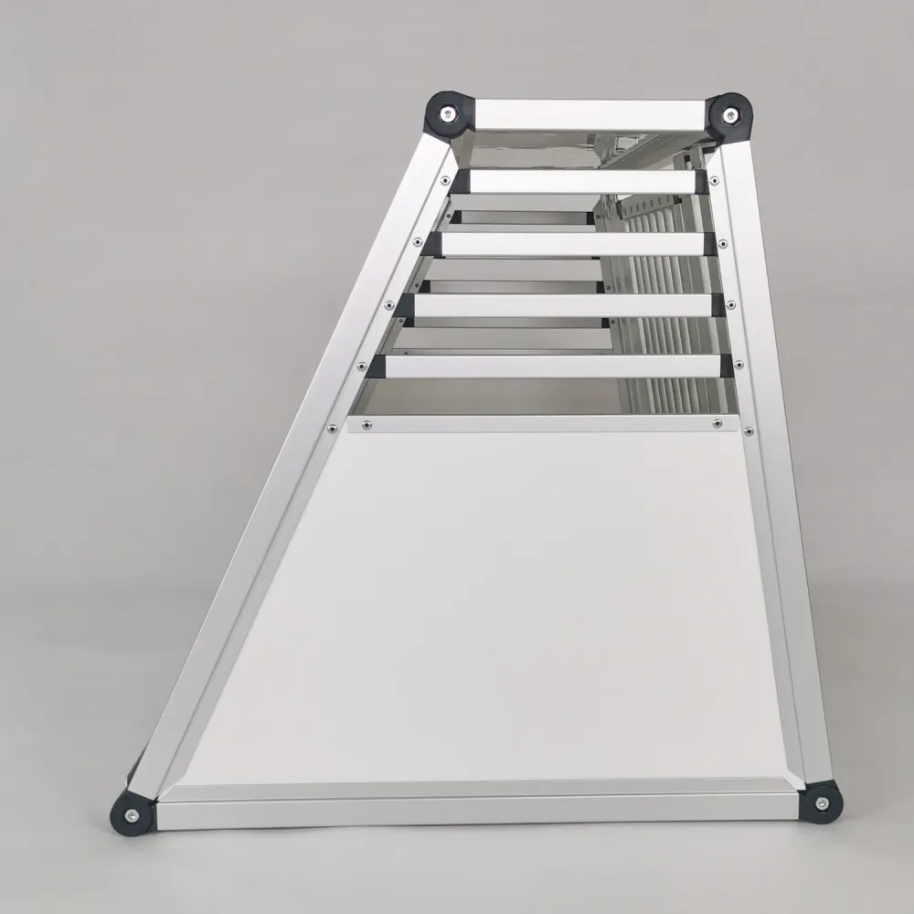 Stosstangenschutz zuHundebox Alu "NOVUS",  H 62cm,  B 80cm,  T 63cm