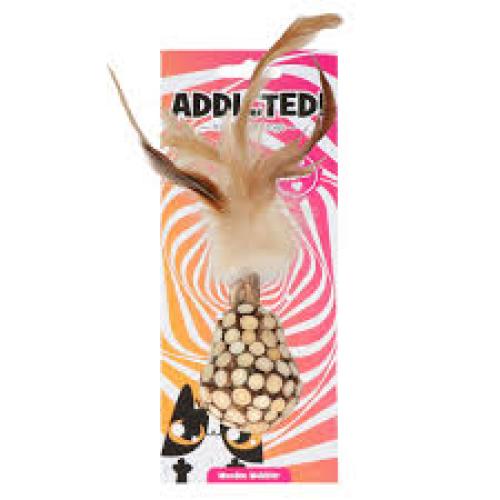 addicted-wooden-wobbler-with-feathers-144589