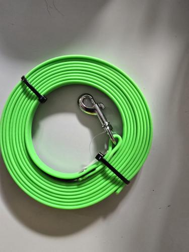 biothane-schleppleine-fur-hunde-wasserfest-neongrun-3-m-9-mm-51972