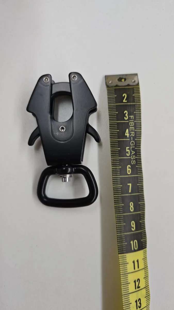 Karabinerhaken mit Wirbel und D-Ring 8 cm Schwarz