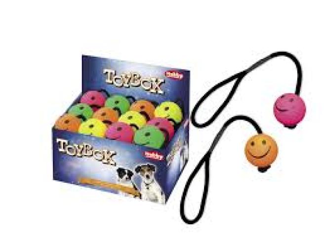 nobby-moosgummi-smiley-ball-mit-seil-63-cm-hundespielzeug-114931