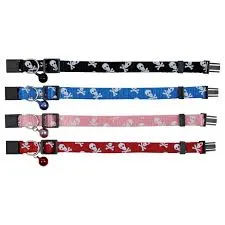 Trixie Kätzchenhalsband, Totenkopfmotiv (VE=4), mit Totenköpfe