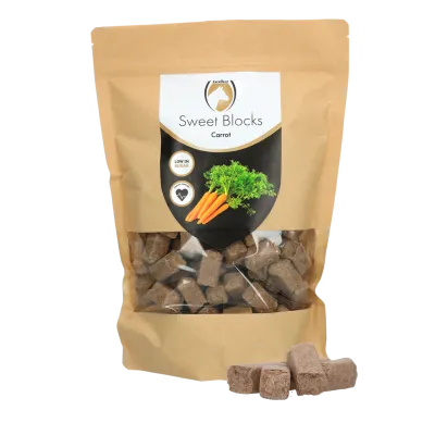Excellent Horse Sweet Blocks Carrot 1 kg